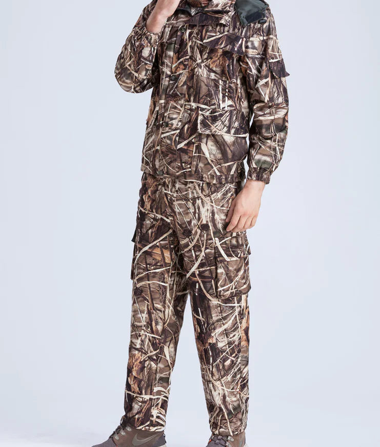 Outdoor Camouflage Hunting Suit with Waterproof Design